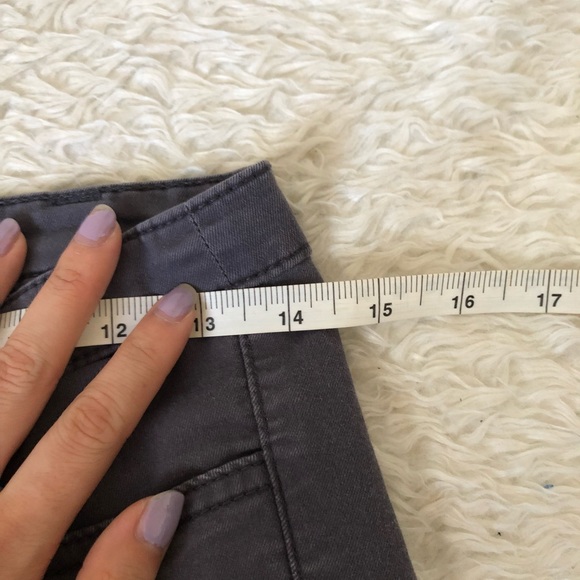 🎯Gray capris pants - Picture 3 of 5